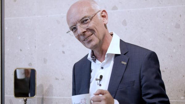 Vloggen met Tegeloutlet